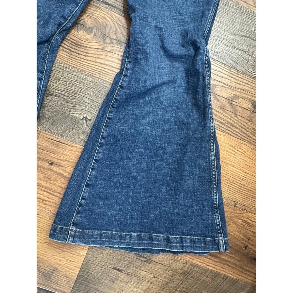 Wrangler High Rise Flare Jeans Womens 34x30 Blue Denim Bell Bottoms Cowgirl - Picture 10 of 16